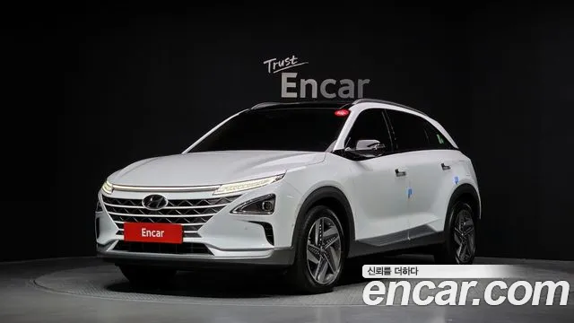 Hyundai Nexo 2023 — фото 1