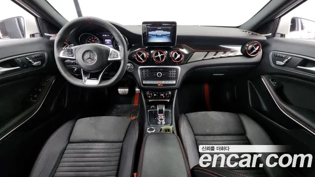 Mercedes-Benz GLA-Class 2019 — фото 10
