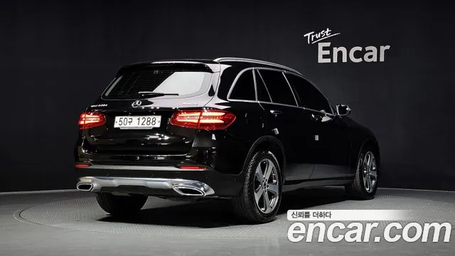 Mercedes-Benz GLC-Class 2017 — фото 2