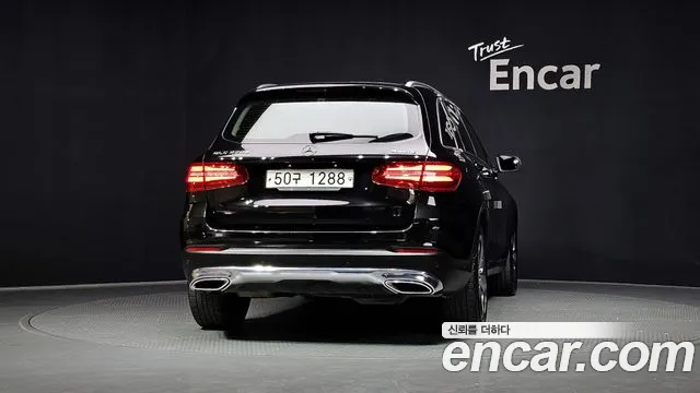 Mercedes-Benz GLC-Class 2017 — фото 4