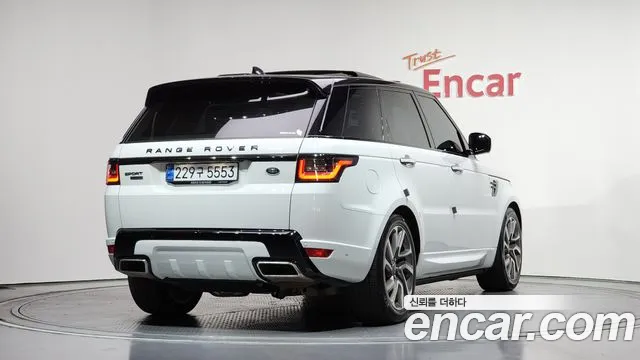 Land Rover Range Rover Sport 2018 — фото 2