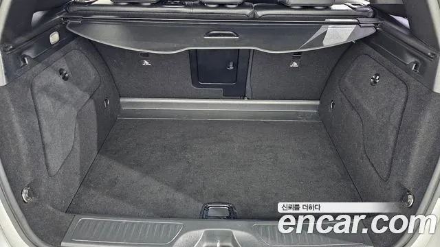Mercedes-Benz B-Class 2016 — фото 20