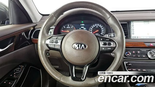 Kia K7 2017 — фото 13