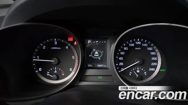 Hyundai Santafe 2016 — фото 11
