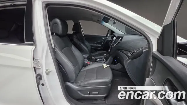 Hyundai Santafe 2016 — фото 13