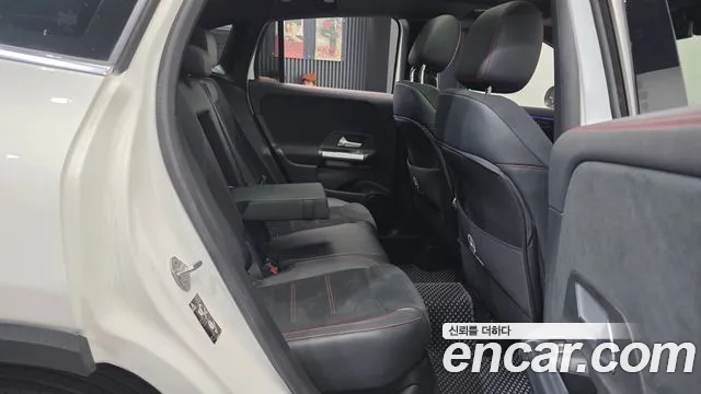 Mercedes-Benz GLA-Class 2022 — фото 12