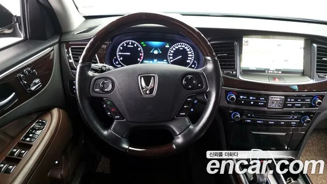 Hyundai Equus 2013 — фото 13