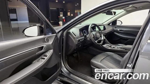 Hyundai Sonata 2022 — фото 13