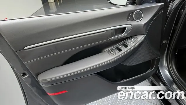 Hyundai Sonata 2022 — фото 14