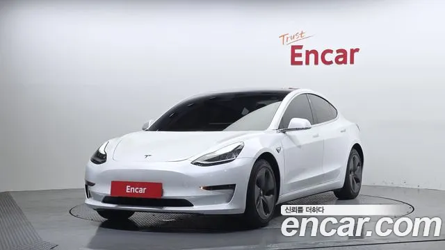 Tesla Model 3 2020 — фото 1