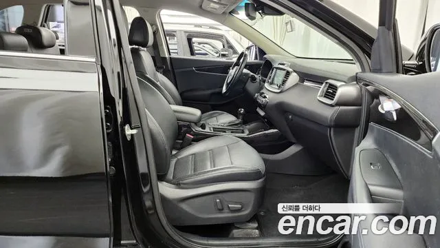 Kia Sorento 2015 — фото 11