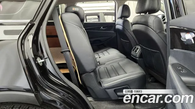 Kia Sorento 2015 — фото 12