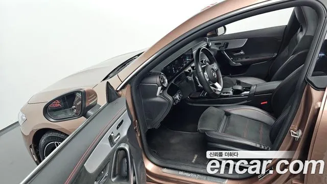 Mercedes-Benz CLA-Class 2022 — фото 12