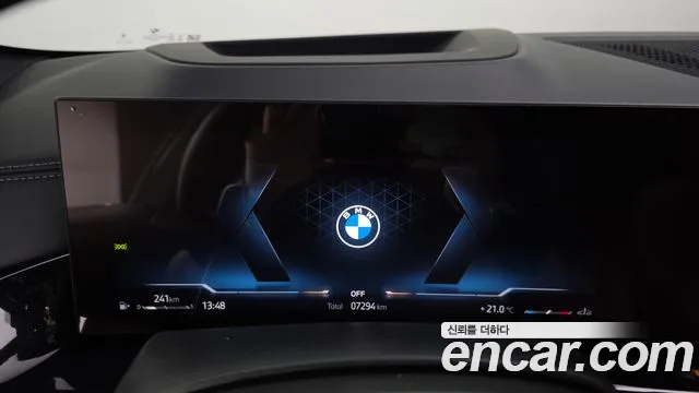BMW X6 2025 — фото 11