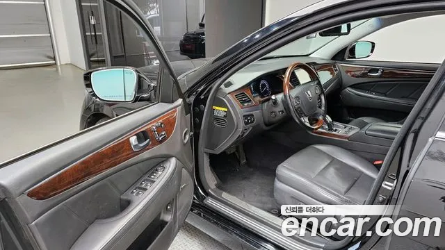 Hyundai Equus 2014 — фото 13