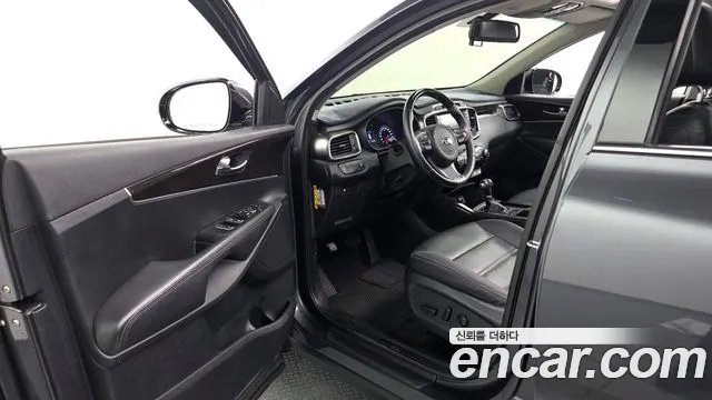 Kia Sorento 2016 — фото 10