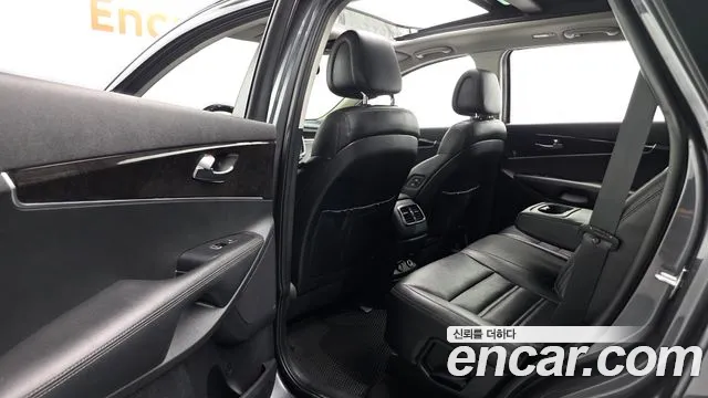 Kia Sorento 2016 — фото 11