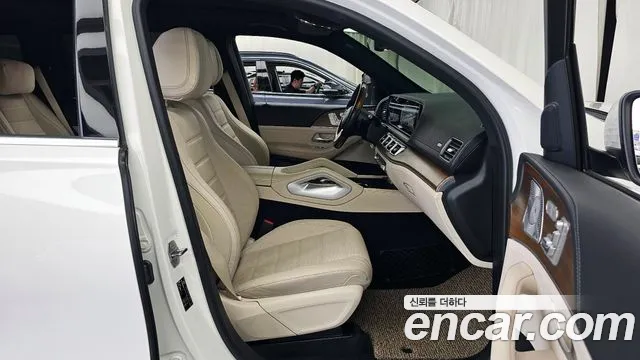Mercedes-Benz GLS-Class 2021 — фото 11