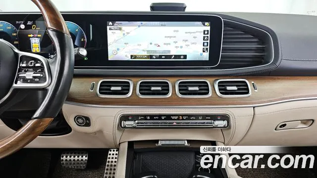 Mercedes-Benz GLS-Class 2021 — фото 14
