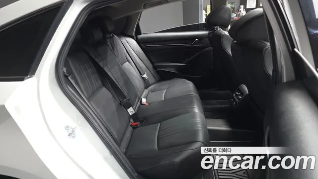 Honda Accord 2021 — фото 18