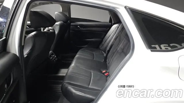 Honda Accord 2021 — фото 16
