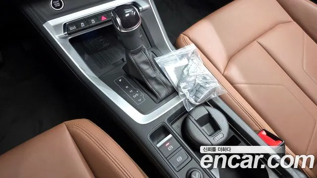 Audi Q3 2022 — фото 12