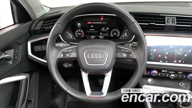 Audi Q3 2022 — фото 20
