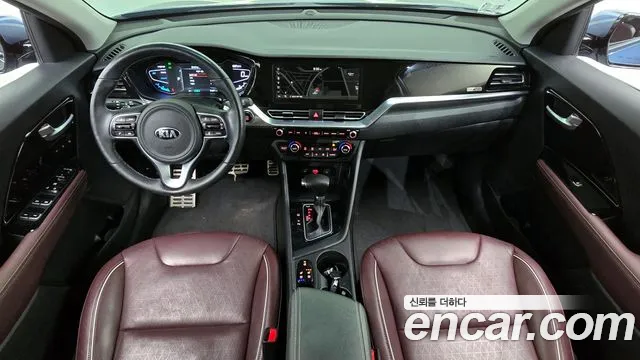 Kia Niro 2020 — фото 10