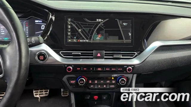 Kia Niro 2020 — фото 20