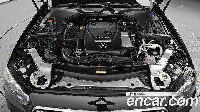 Mercedes-Benz E-Class 2021 — фото 5