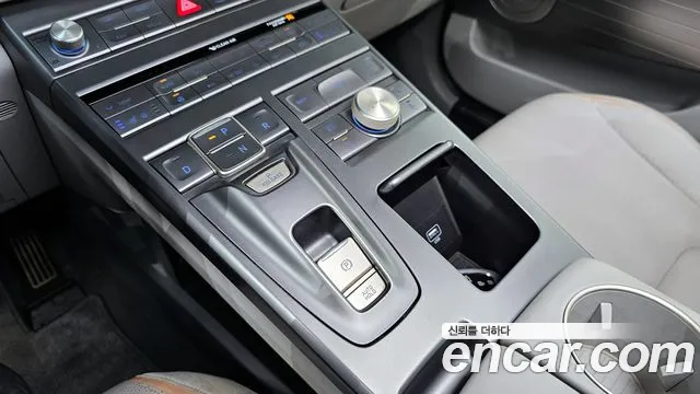 Hyundai Nexo 2020 — фото 9