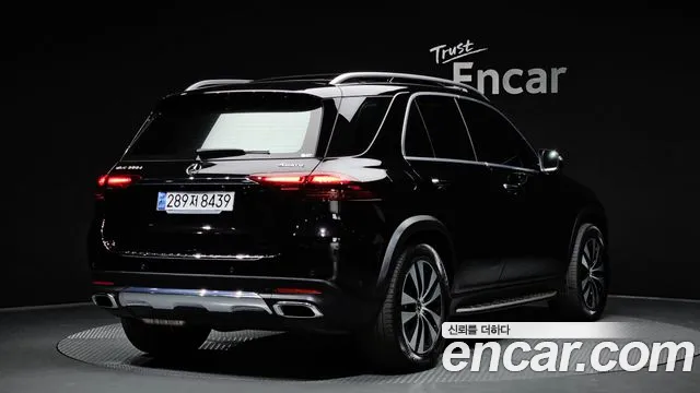 Mercedes-Benz GLE-Class 2024 — фото 2