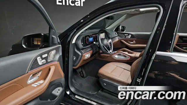 Mercedes-Benz GLE-Class 2024 — фото 13