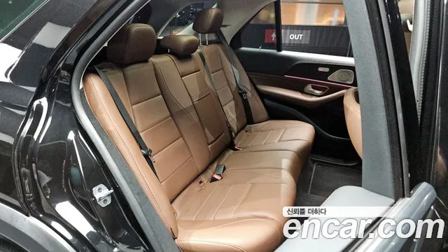 Mercedes-Benz GLE-Class 2024 — фото 17
