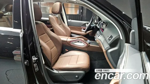 Mercedes-Benz GLE-Class 2024 — фото 18