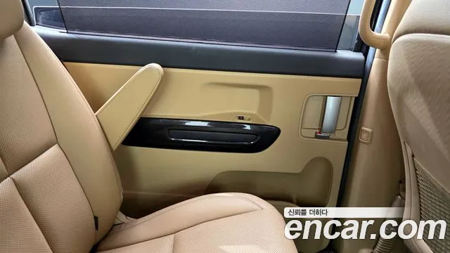 Kia Canival 2018 — фото 15