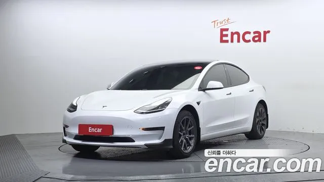 Tesla Model 3 2020 — фото 1
