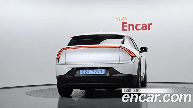 Kia EV6 2022 — фото 4
