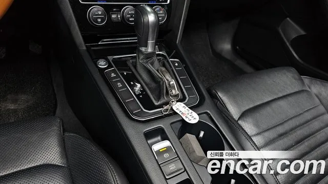 Volkswagen Passat 2018 — фото 12