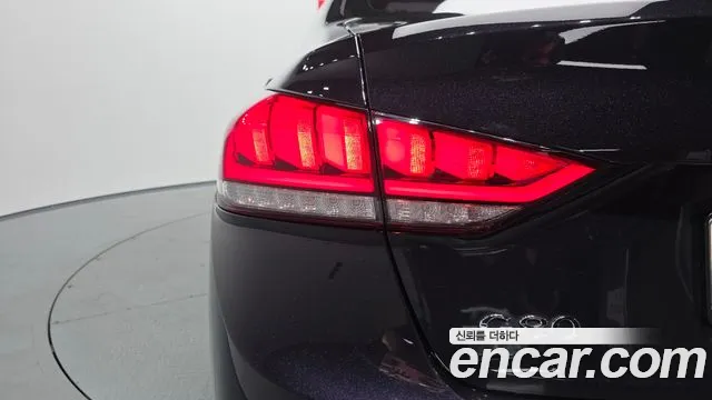 Hyundai Genesis 2016 — фото 9
