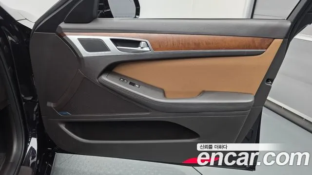 Hyundai Genesis 2016 — фото 14