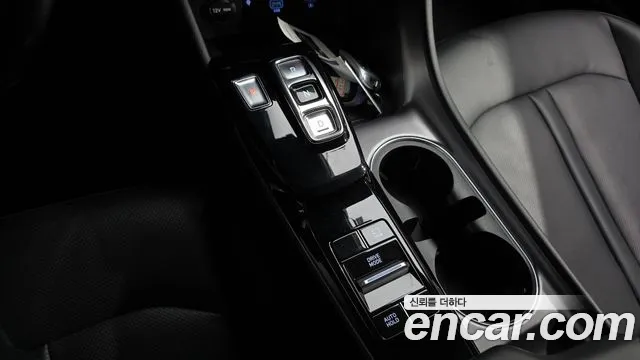 Hyundai Sonata 2022 — фото 12
