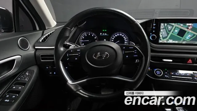 Hyundai Sonata 2022 — фото 19