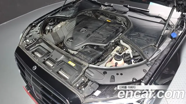Mercedes-Benz S-Class 2023 — фото 6