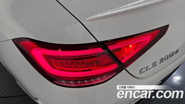 Mercedes-Benz CLS-Class 2022 — фото 9