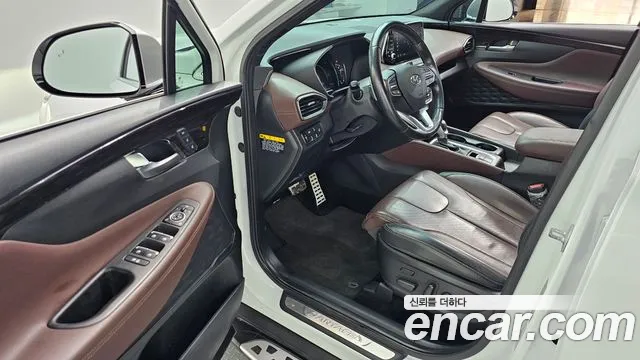 Hyundai Santafe 2019 — фото 10