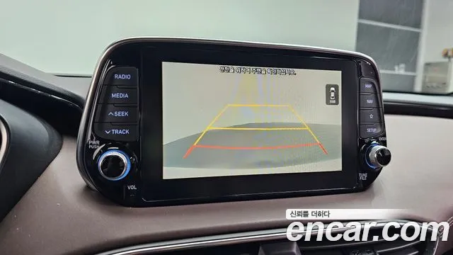 Hyundai Santafe 2019 — фото 14