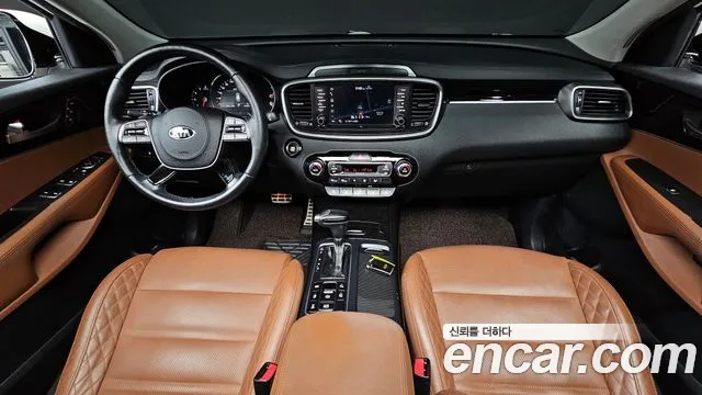 Kia Sorento 2018 — фото 10