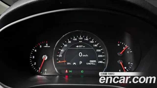 Kia Sorento 2018 — фото 11