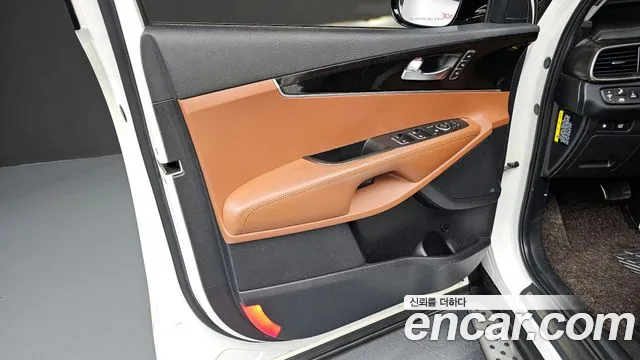 Kia Sorento 2018 — фото 14